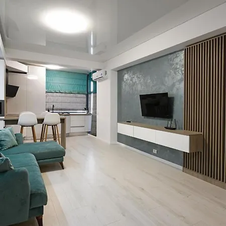 Apartment 716 Hf *
